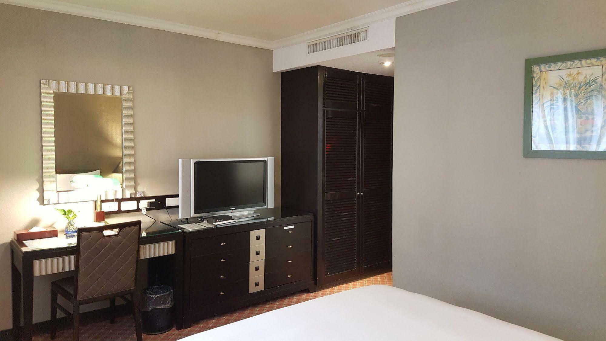 Astar Hotel Taipei Exterior foto